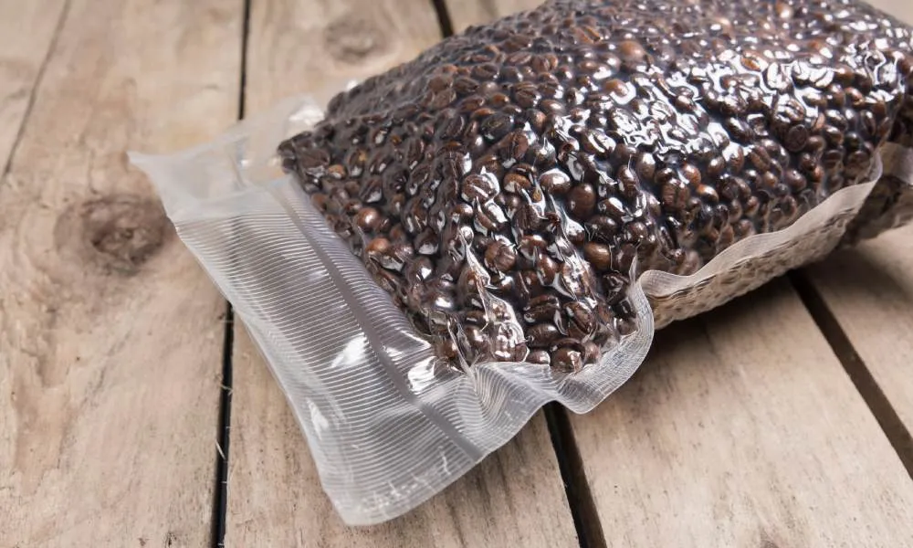 vacuum-sealed-coffee-bags